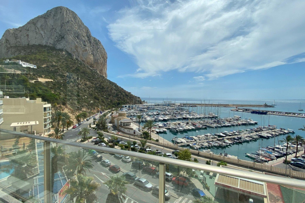 Se vende Apartamento Planta Media de 3 dormitorios en Costa Blanca, Alicante, España