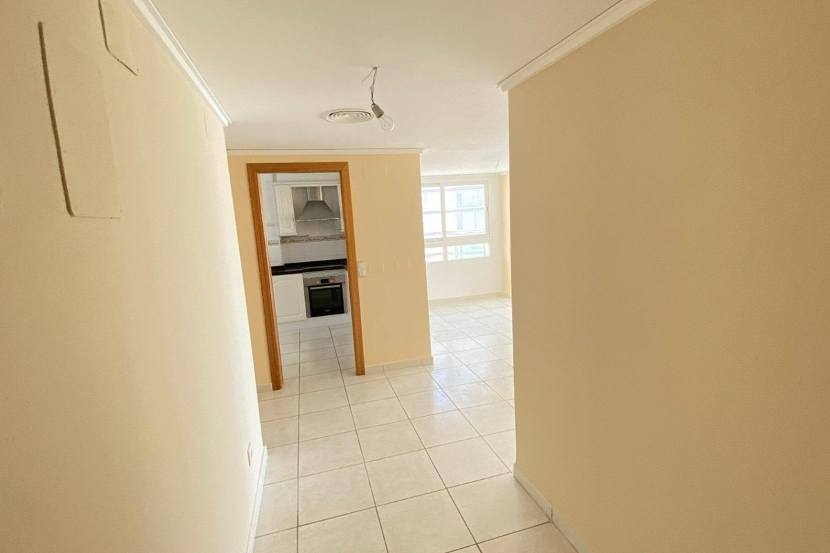 Se vende Apartamento Planta Media de 3 dormitorios en Costa Blanca, Alicante, España