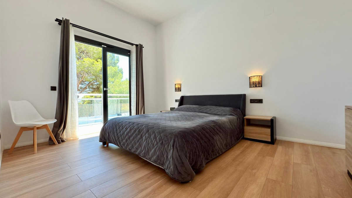 4 Bed Townhouse for sale in Altea Costa Blanca, Alicante, Spain