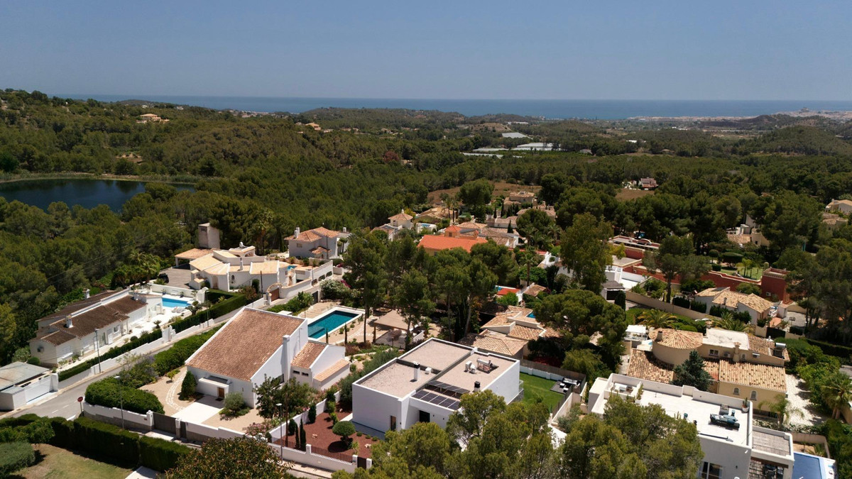 4 Bed Townhouse for sale in Altea Costa Blanca, Alicante, Spain