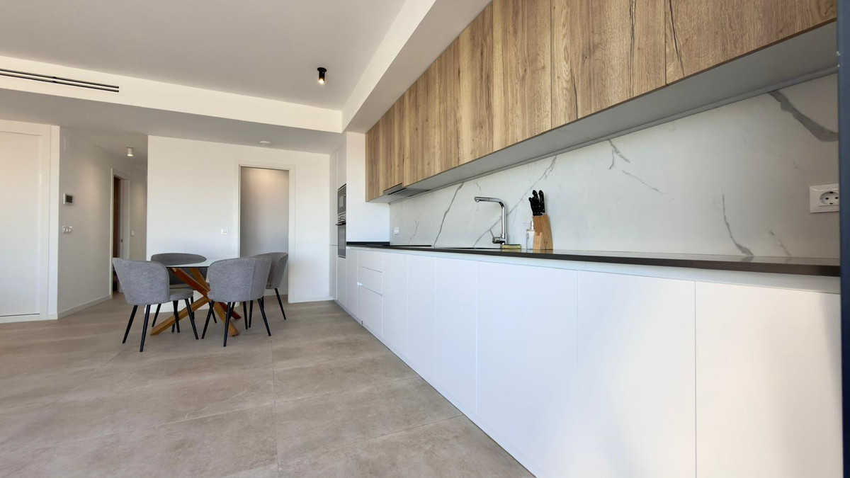 Se vende Apartamento Planta Media de 2 dormitorios en Costa Blanca, Alicante, España