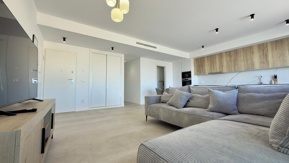 Se vende Apartamento Planta Media de 2 dormitorios en Costa Blanca, Alicante, España