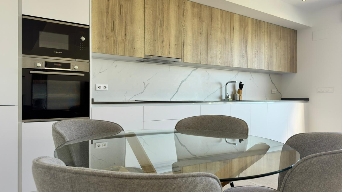 Se vende Apartamento Planta Media de 2 dormitorios en Costa Blanca, Alicante, España