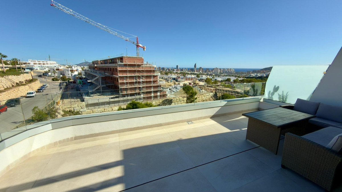 Se vende Apartamento Planta Media de 2 dormitorios en Costa Blanca, Alicante, España