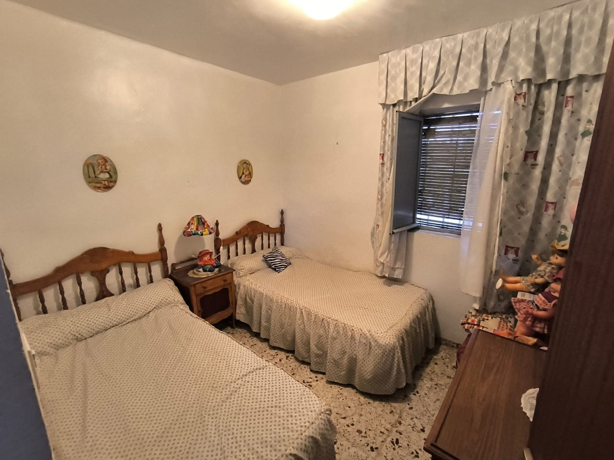 Se vende Villa - Chalet de 6 dormitorios en Costa Calida, Murcia, España