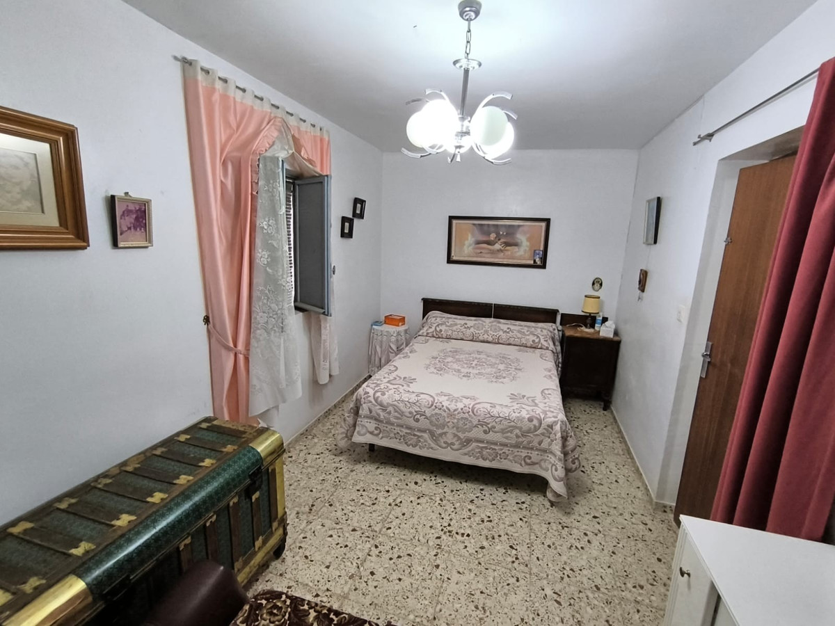 Se vende Villa - Chalet de 6 dormitorios en Costa Calida, Murcia, España