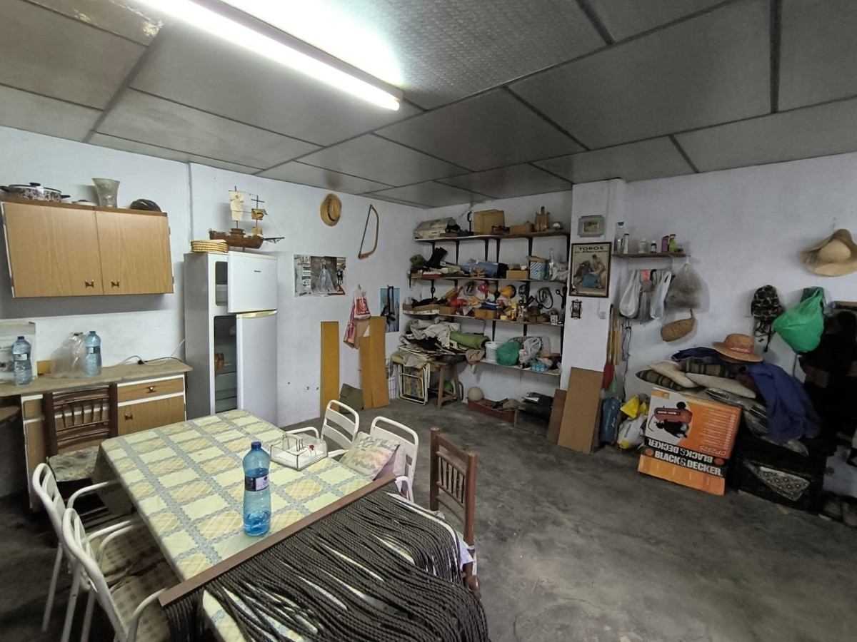 Se vende Villa - Chalet de 6 dormitorios en Costa Calida, Murcia, España