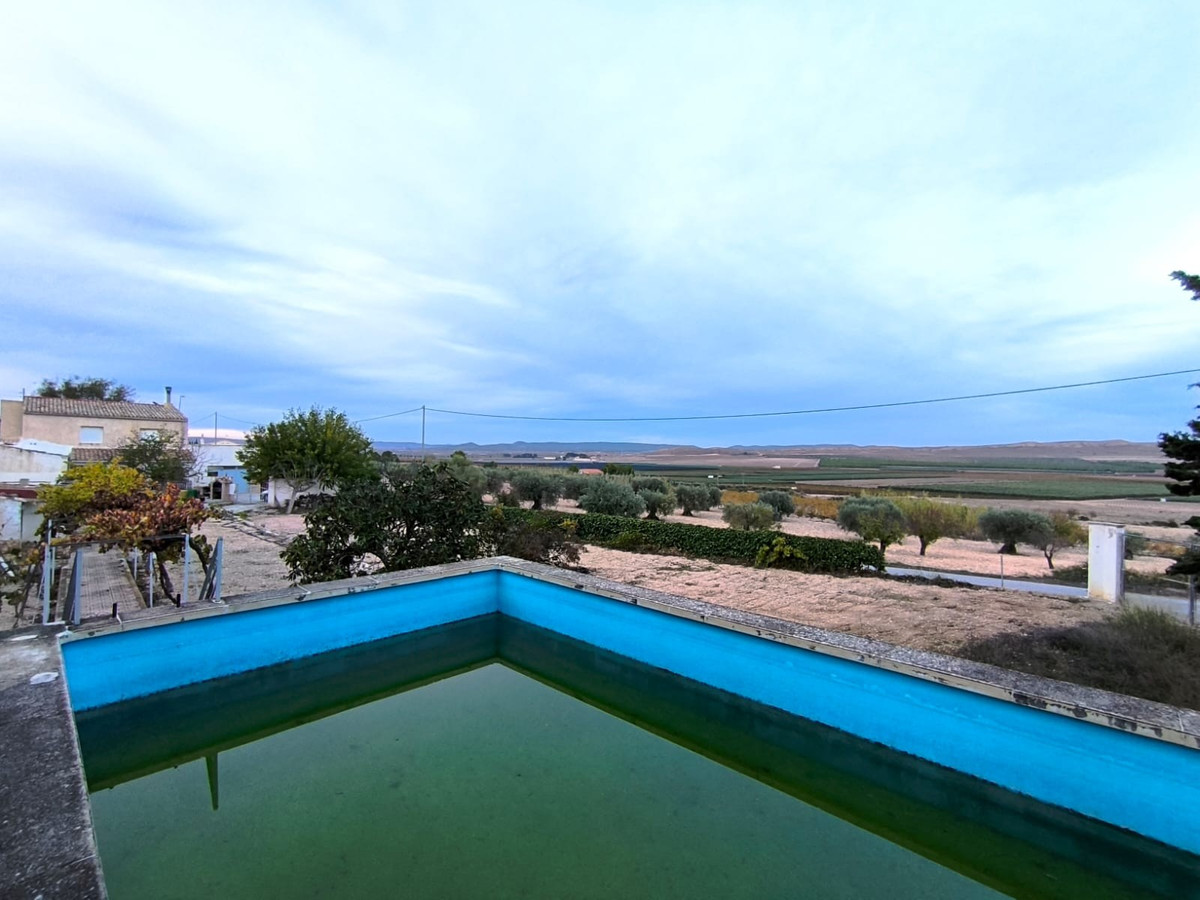 Se vende Villa - Chalet de 6 dormitorios en Costa Calida, Murcia, España