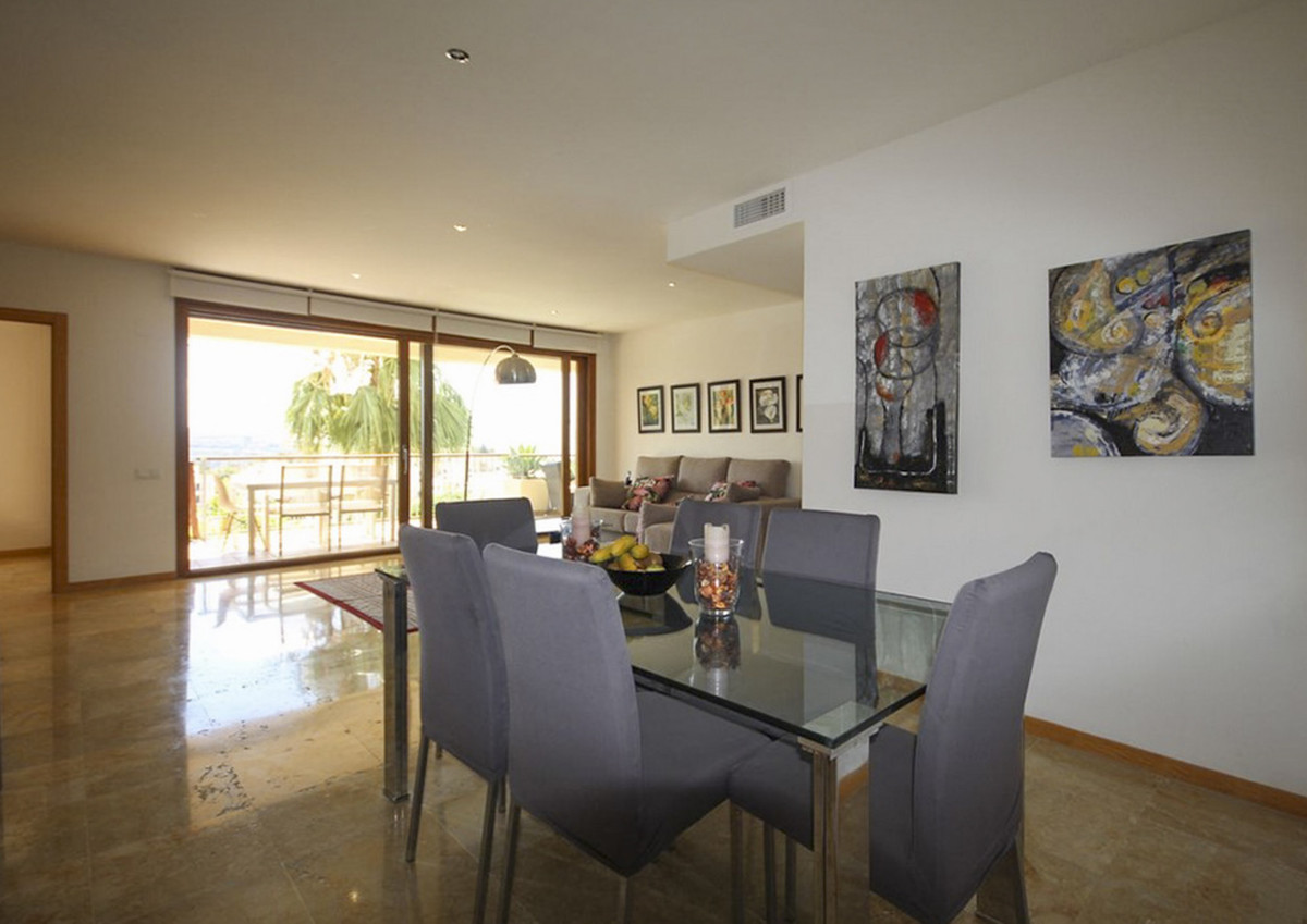 Se vende Apartamento Planta Baja de 3 dormitorios en Costa Del Sol, Málaga, España