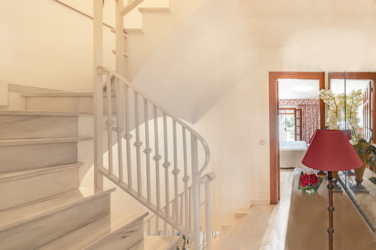 3 Bed Townhouse for sale in The Golden Mile Costa Del Sol, Málaga, Spain