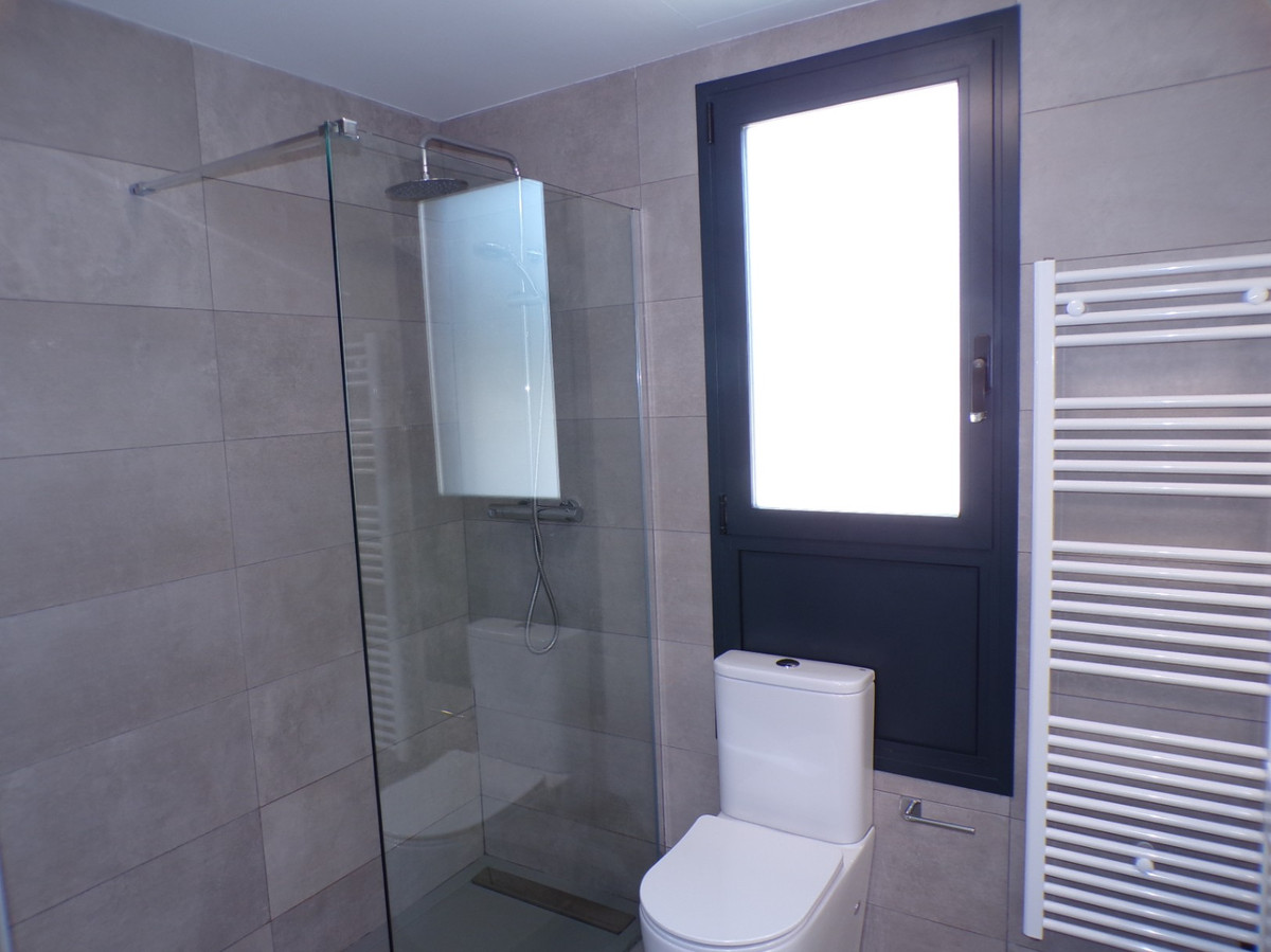 2 Bed Apartment for sale in Calpe Costa Blanca, Alicante, Spain