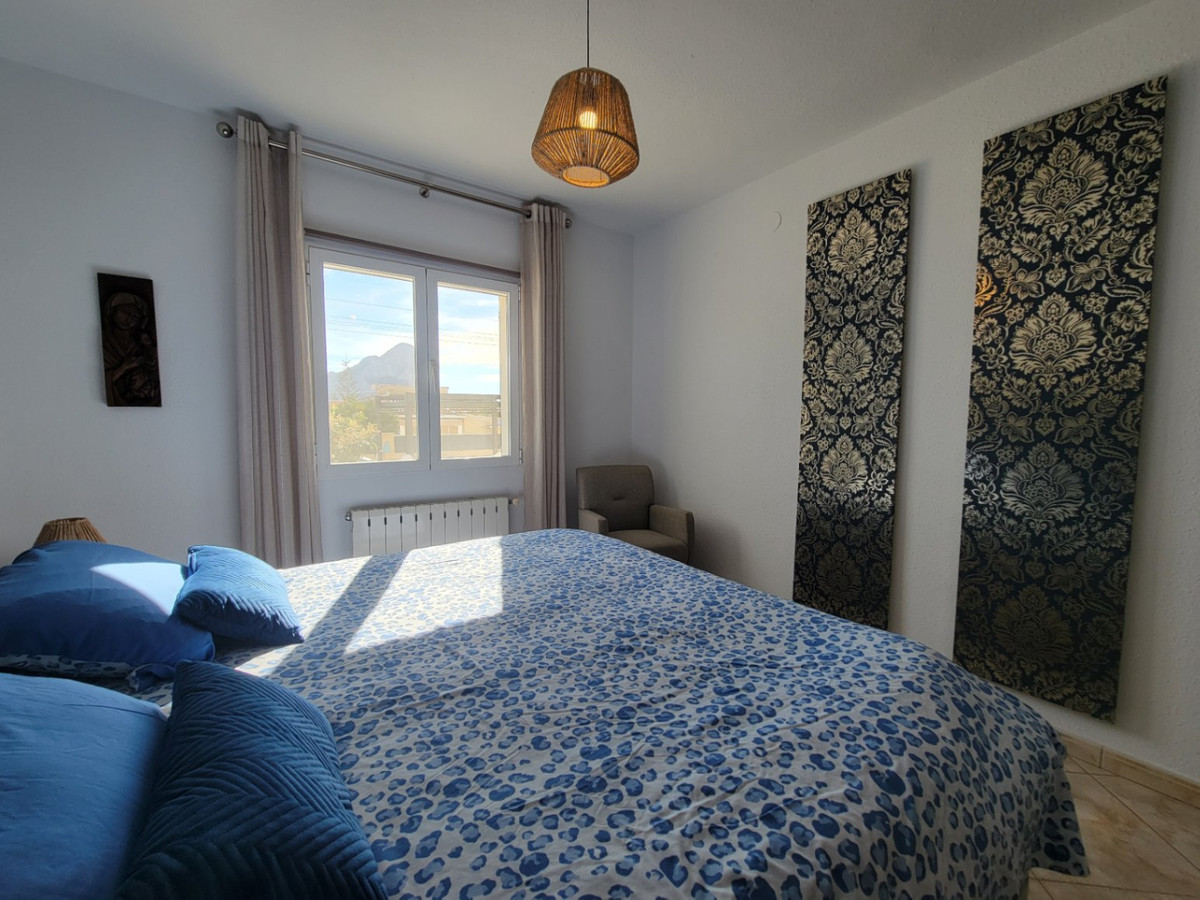 Se vende Villa - Chalet de 3 dormitorios en Costa Blanca, Alicante, España