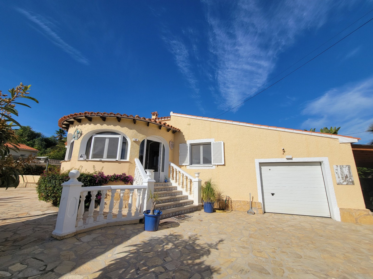 Se vende Villa - Chalet de 3 dormitorios en Costa Blanca, Alicante, España