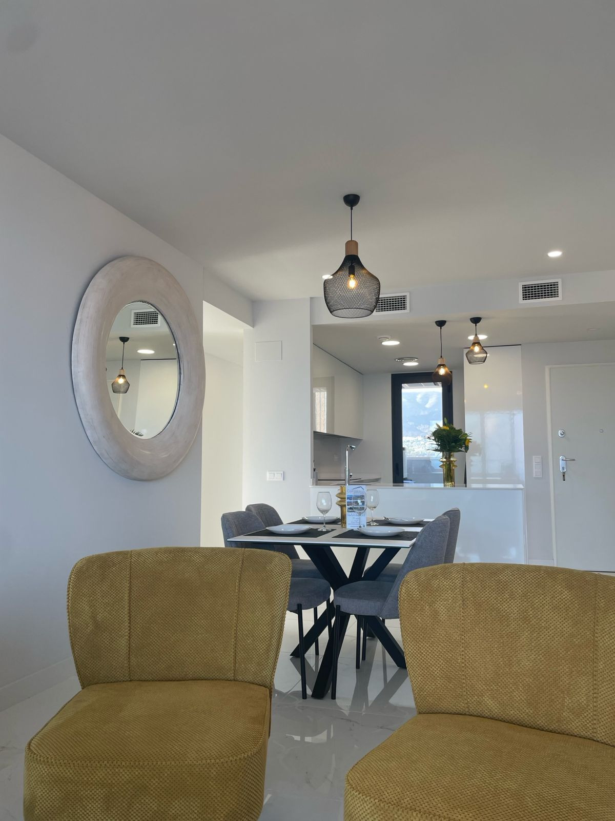 Se vende Apartamento Planta Media de 3 dormitorios en Costa Blanca, Alicante, España