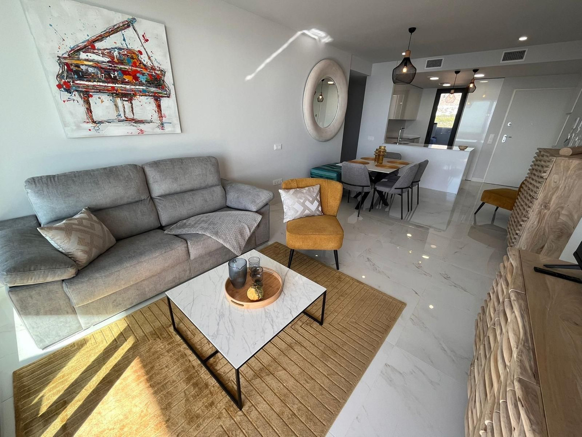 Se vende Apartamento Planta Media de 3 dormitorios en Costa Blanca, Alicante, España