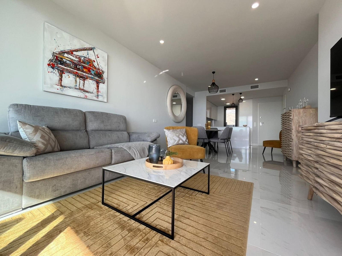 Se vende Apartamento Planta Media de 3 dormitorios en Costa Blanca, Alicante, España