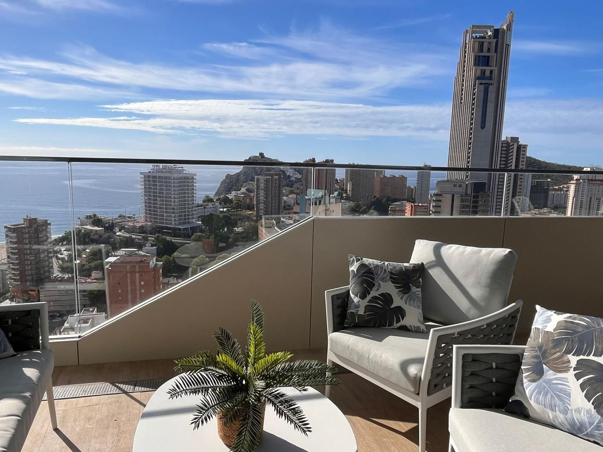 Se vende Apartamento Planta Media de 3 dormitorios en Costa Blanca, Alicante, España