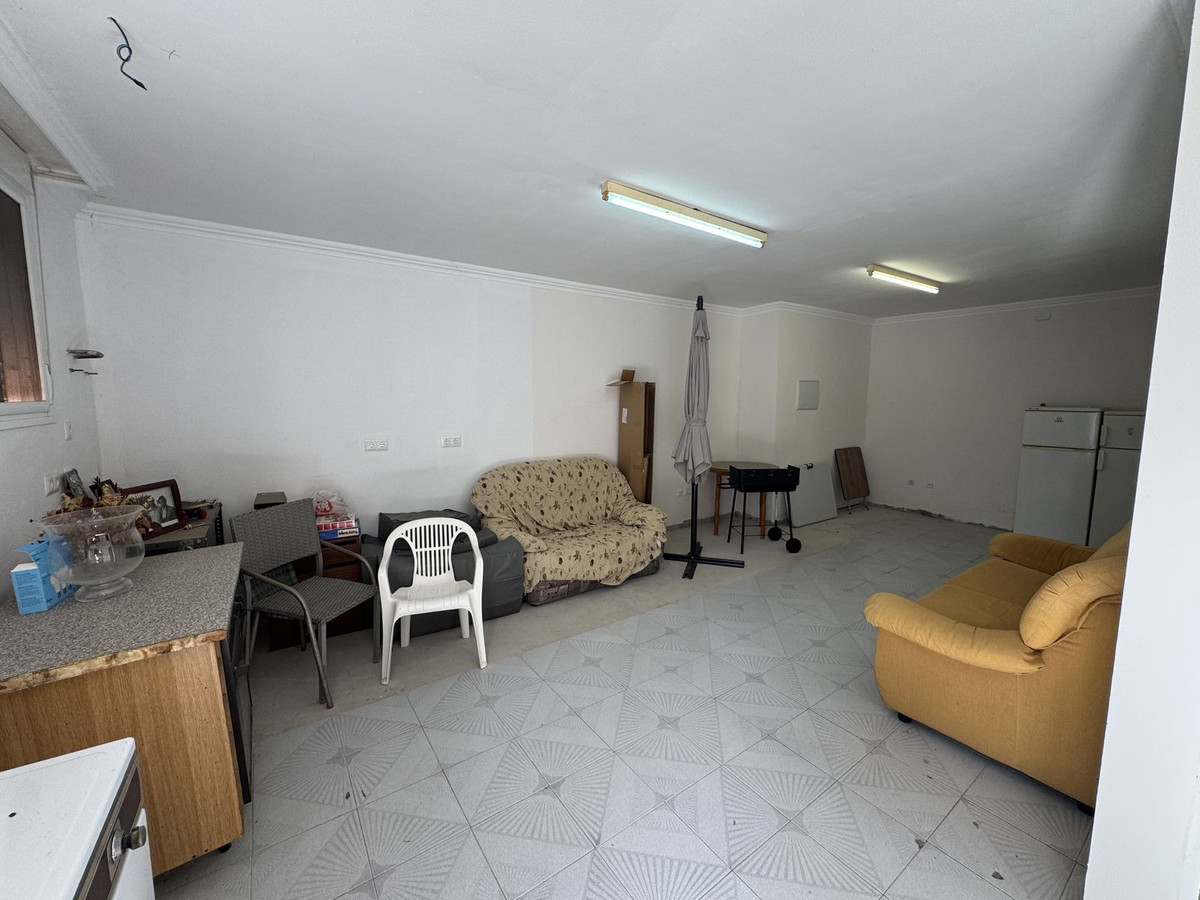 Se vende Villa - Chalet de 7 dormitorios en Costa Del Sol East, Málaga, España