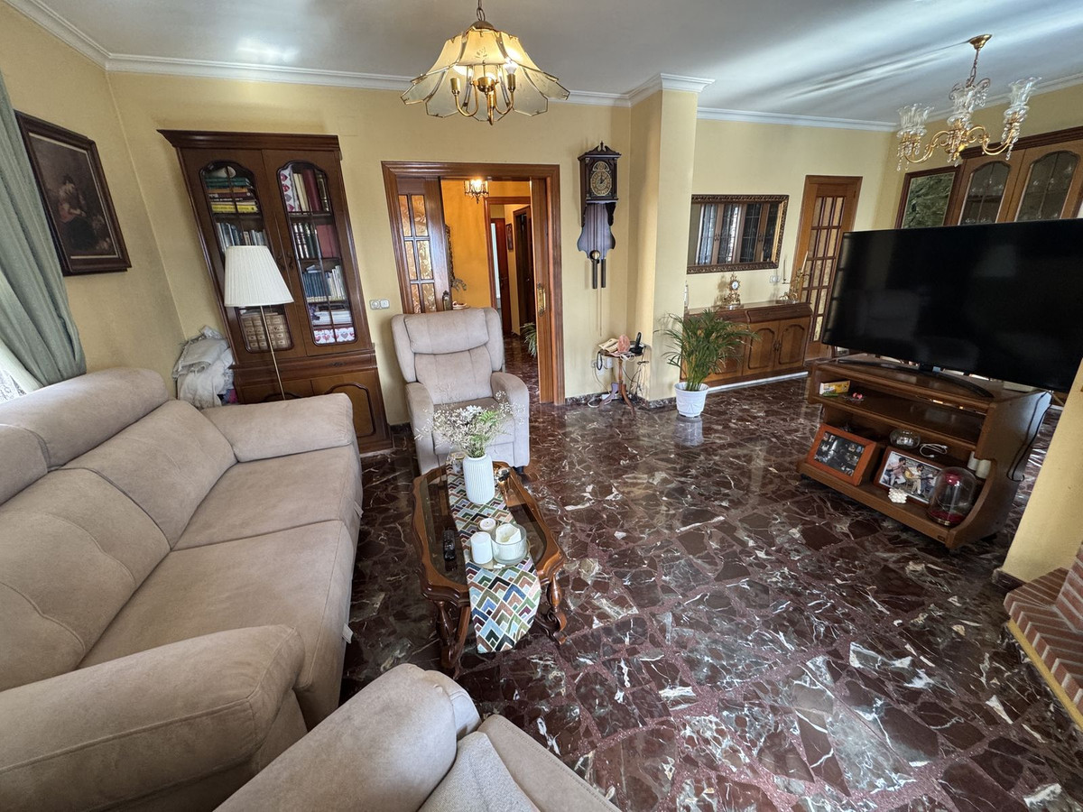 Se vende Villa - Chalet de 7 dormitorios en Costa Del Sol East, Málaga, España