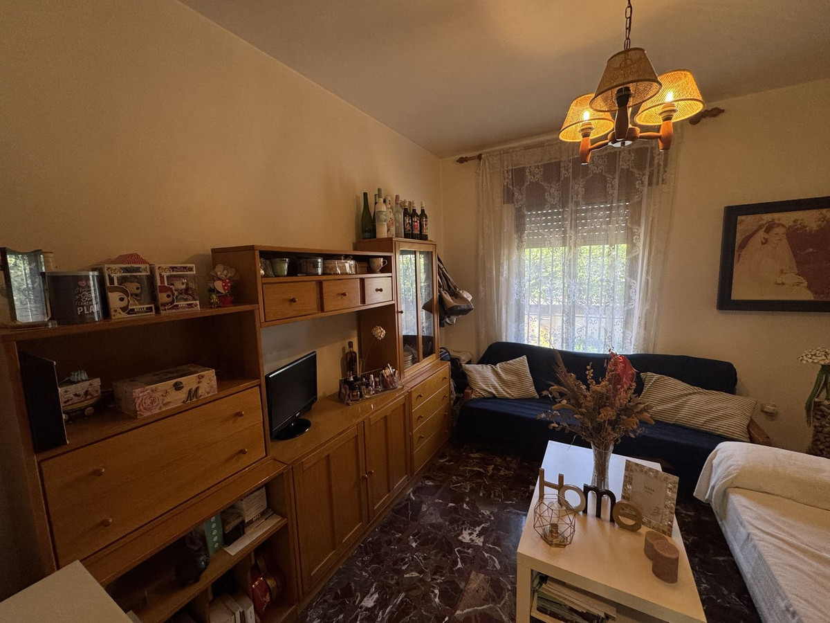 Se vende Villa - Chalet de 7 dormitorios en Costa Del Sol East, Málaga, España
