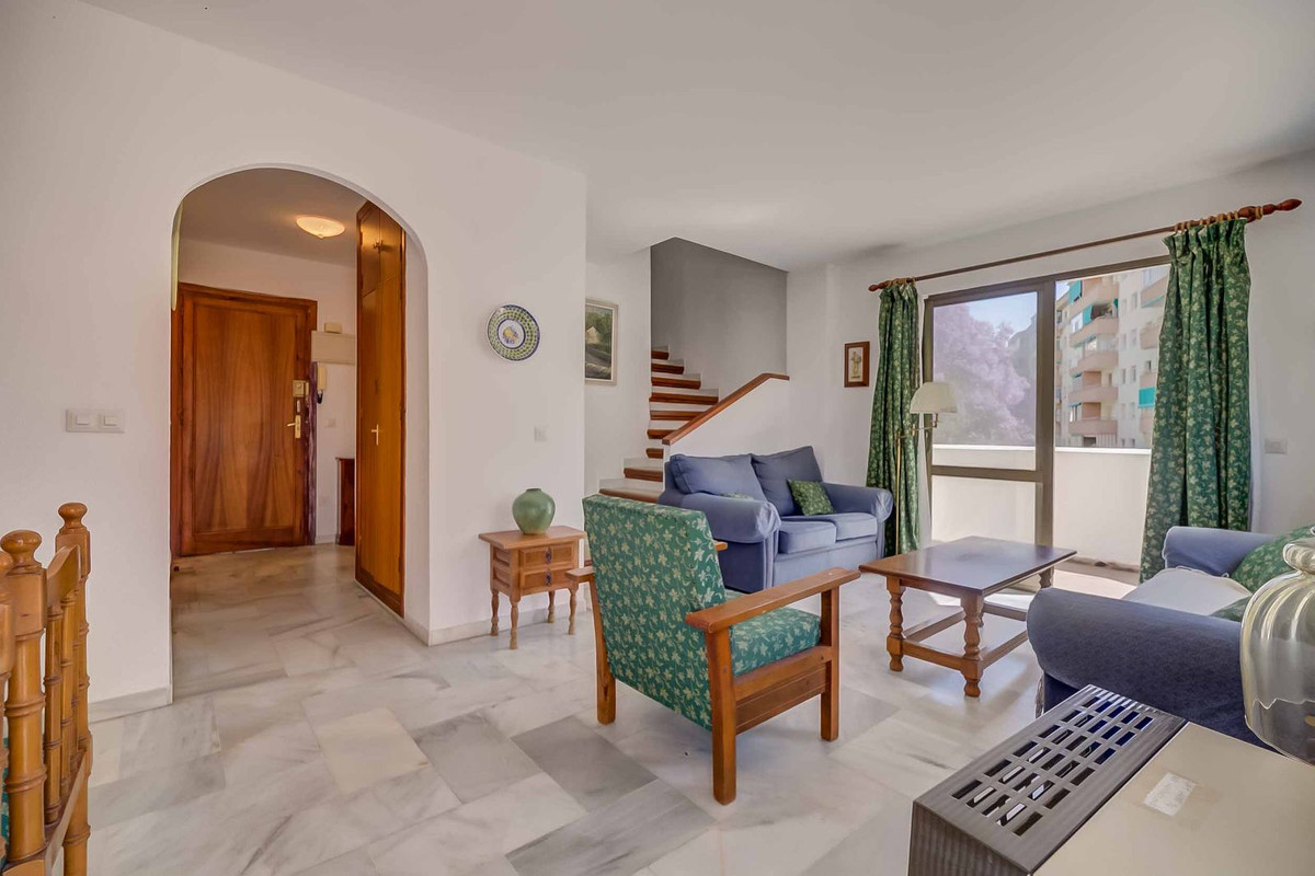 2 Bed Apartment for sale in Fuengirola Costa Del Sol, Málaga, Spain