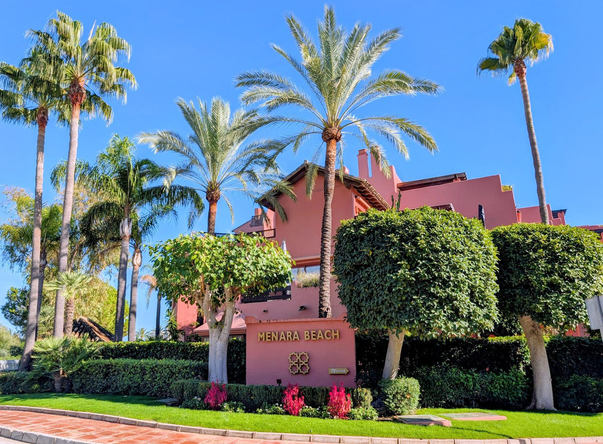 3 Bed Apartment for sale in New Golden Mile Costa Del Sol, Málaga, Spain