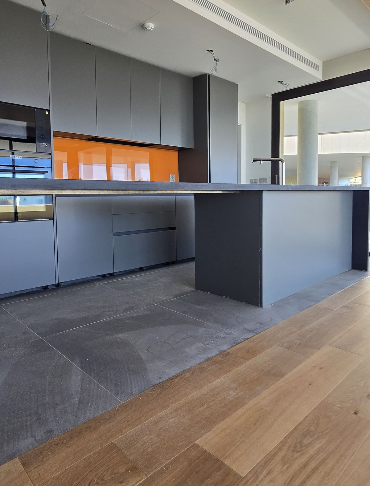 3 Bed Apartment for sale in Fuengirola Costa Del Sol, Málaga, Spain