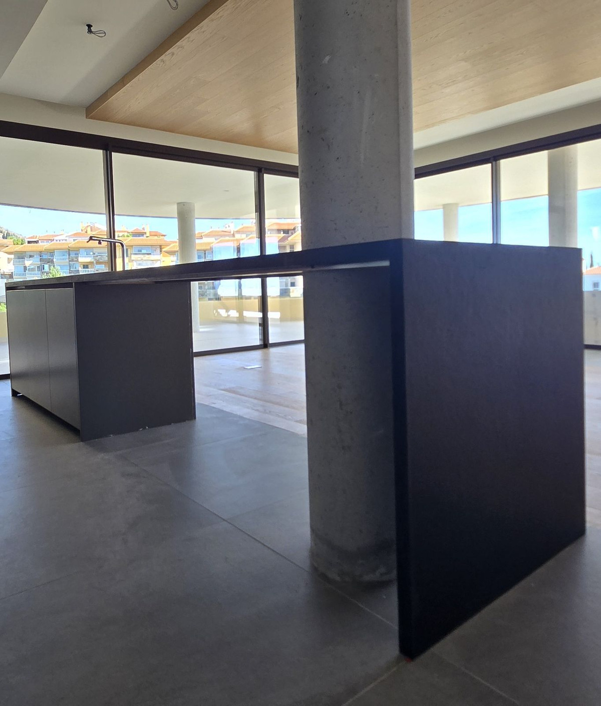 3 Bed Apartment for sale in Fuengirola Costa Del Sol, Málaga, Spain