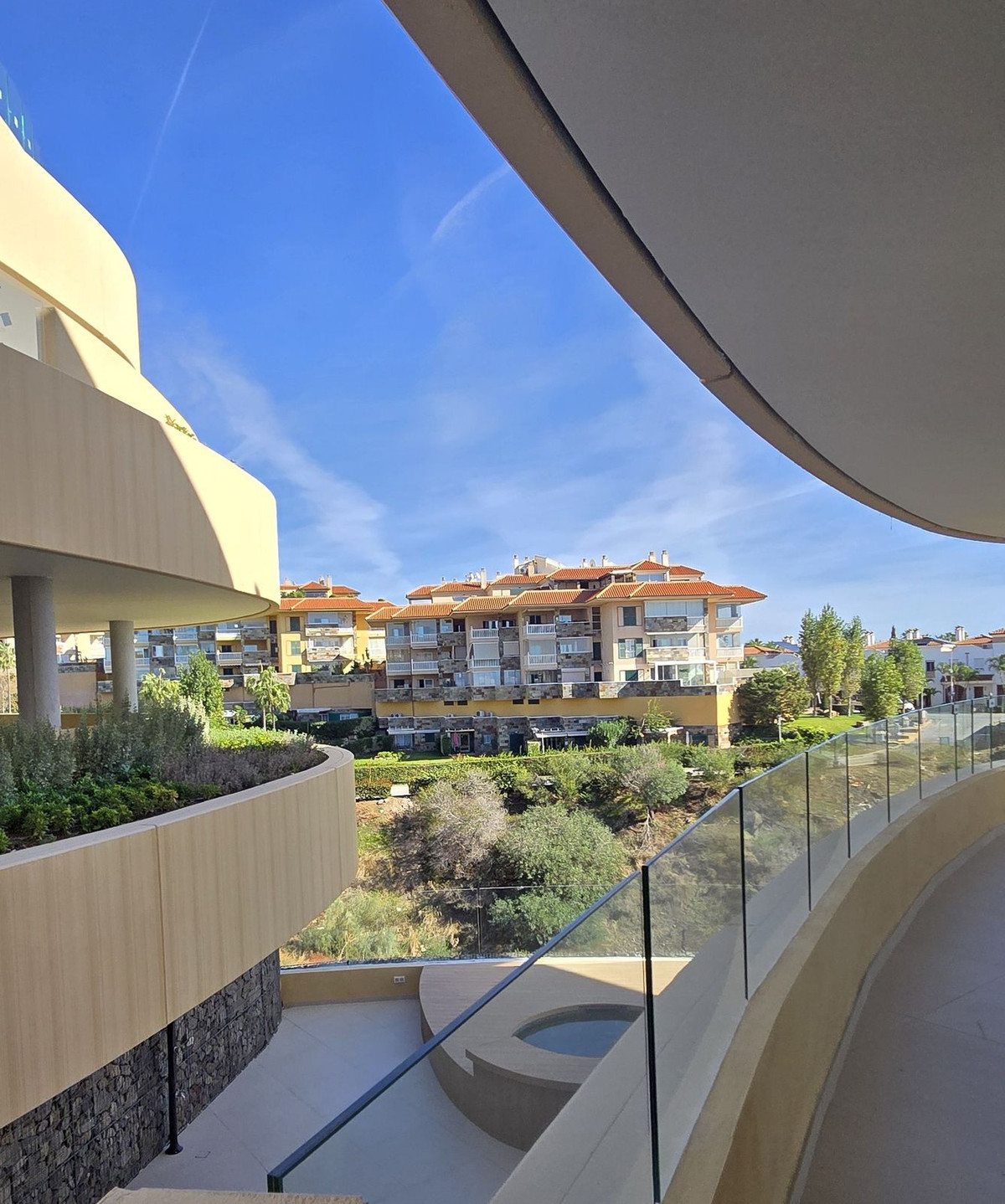 3 Bed Apartment for sale in Fuengirola Costa Del Sol, Málaga, Spain