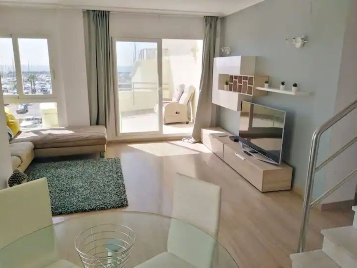 3 Bed Apartment for sale in Benalmadena Costa Costa Del Sol, Málaga, Spain