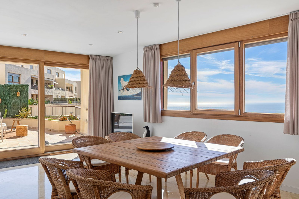 3 Bed Apartment for sale in Altos De Los Monteros Costa Del Sol, Málaga, Spain