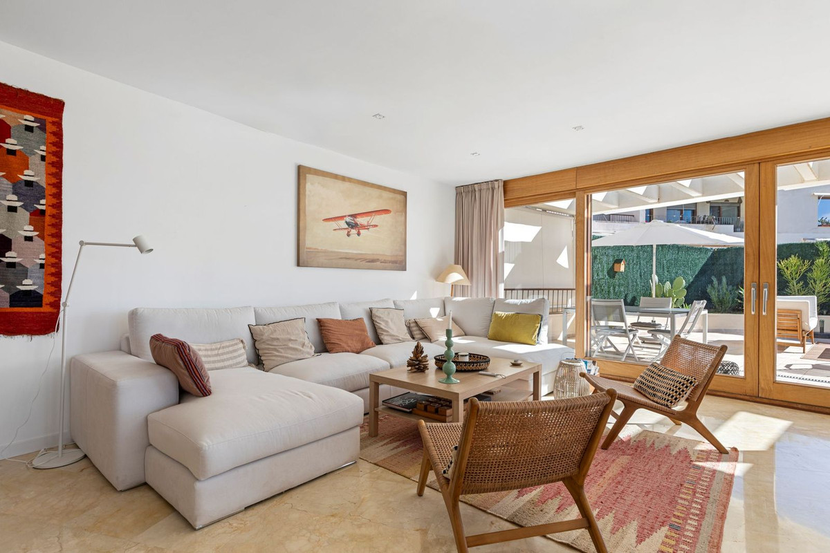 3 Bed Apartment for sale in Altos De Los Monteros Costa Del Sol, Málaga, Spain