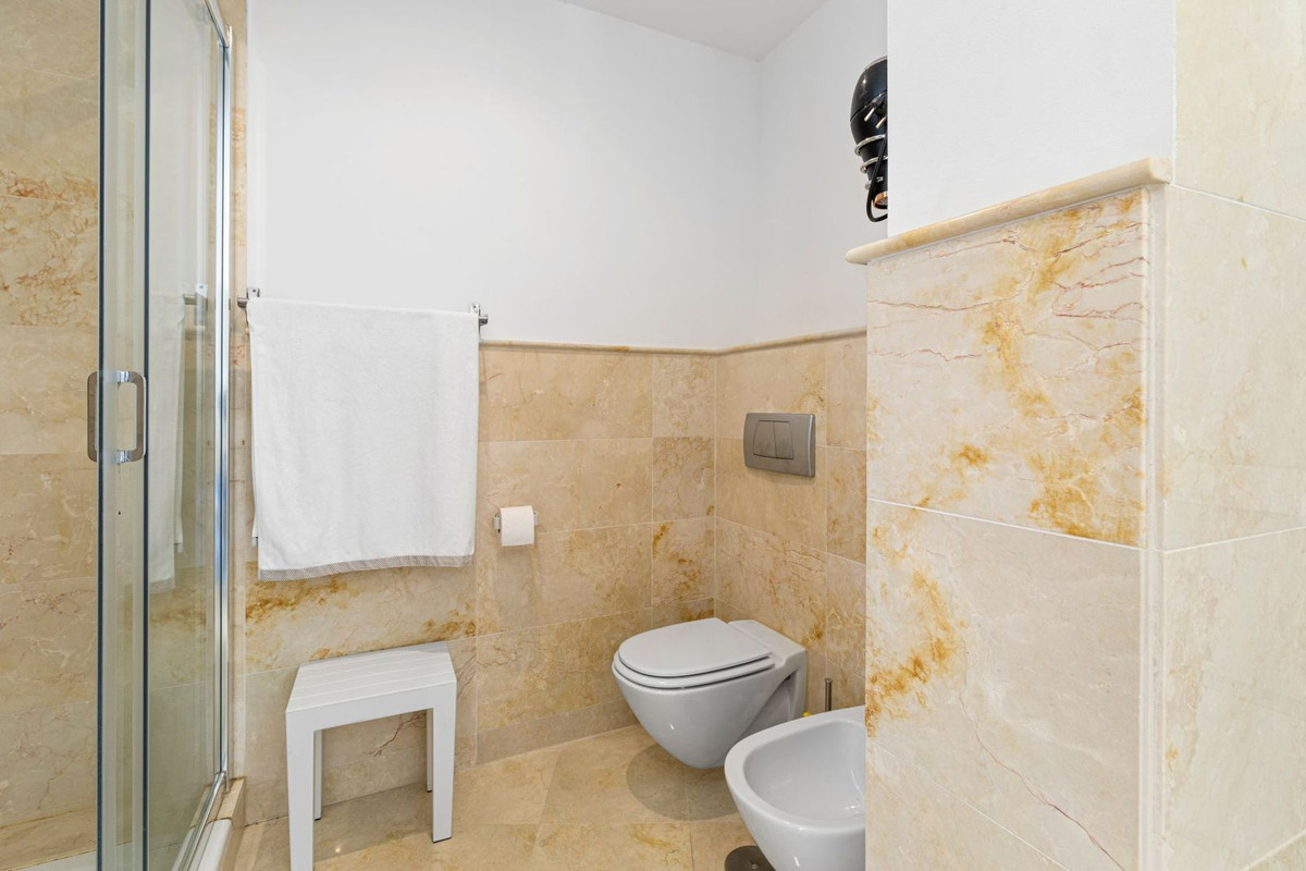 3 Bed Apartment for sale in Altos De Los Monteros Costa Del Sol, Málaga, Spain