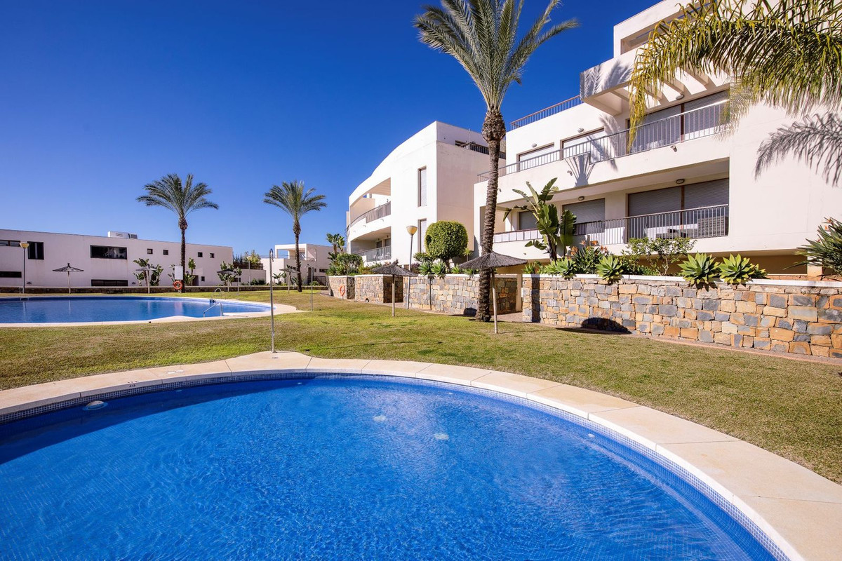 3 Bed Apartment for sale in Altos De Los Monteros Costa Del Sol, Málaga, Spain