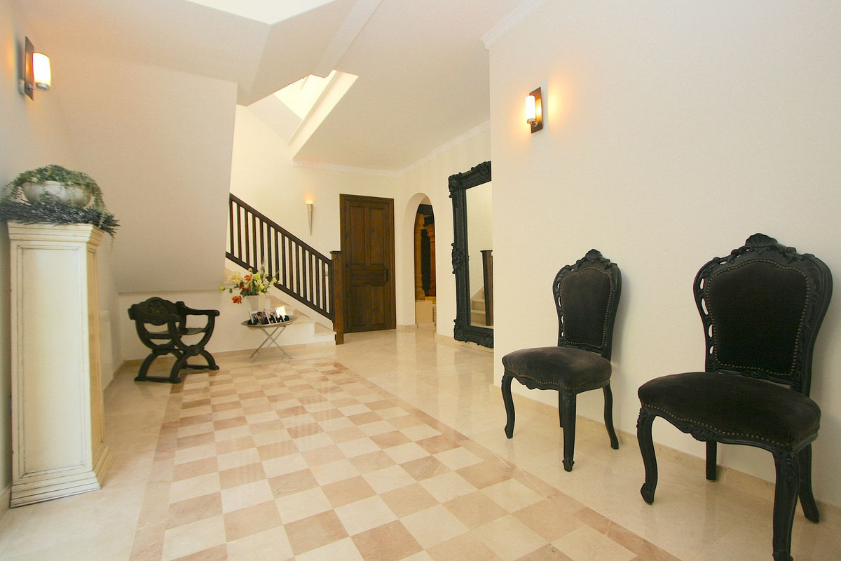4 Bed Townhouse for sale in Mijas Costa Del Sol, Málaga, Spain