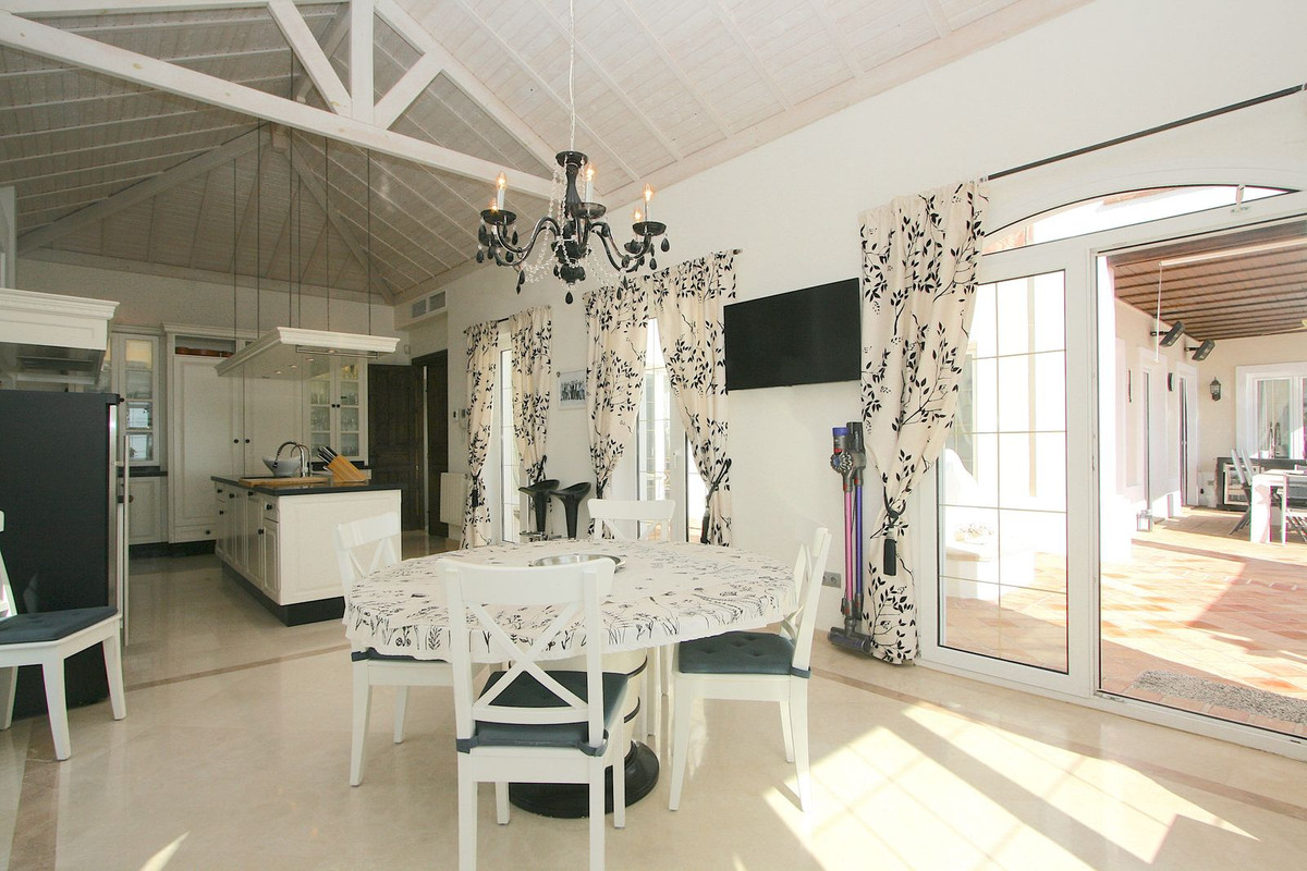 4 Bed Townhouse for sale in Mijas Costa Del Sol, Málaga, Spain