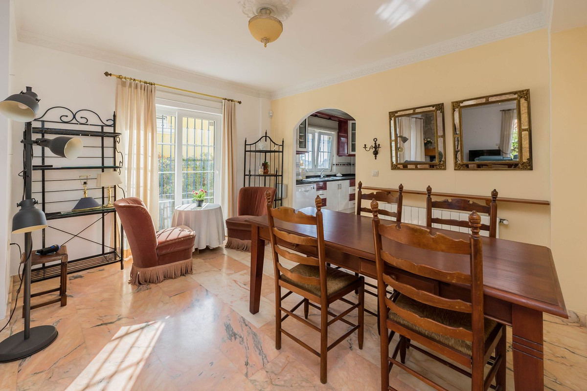 3 Bed Townhouse for sale in Fuengirola Costa Del Sol, Málaga, Spain