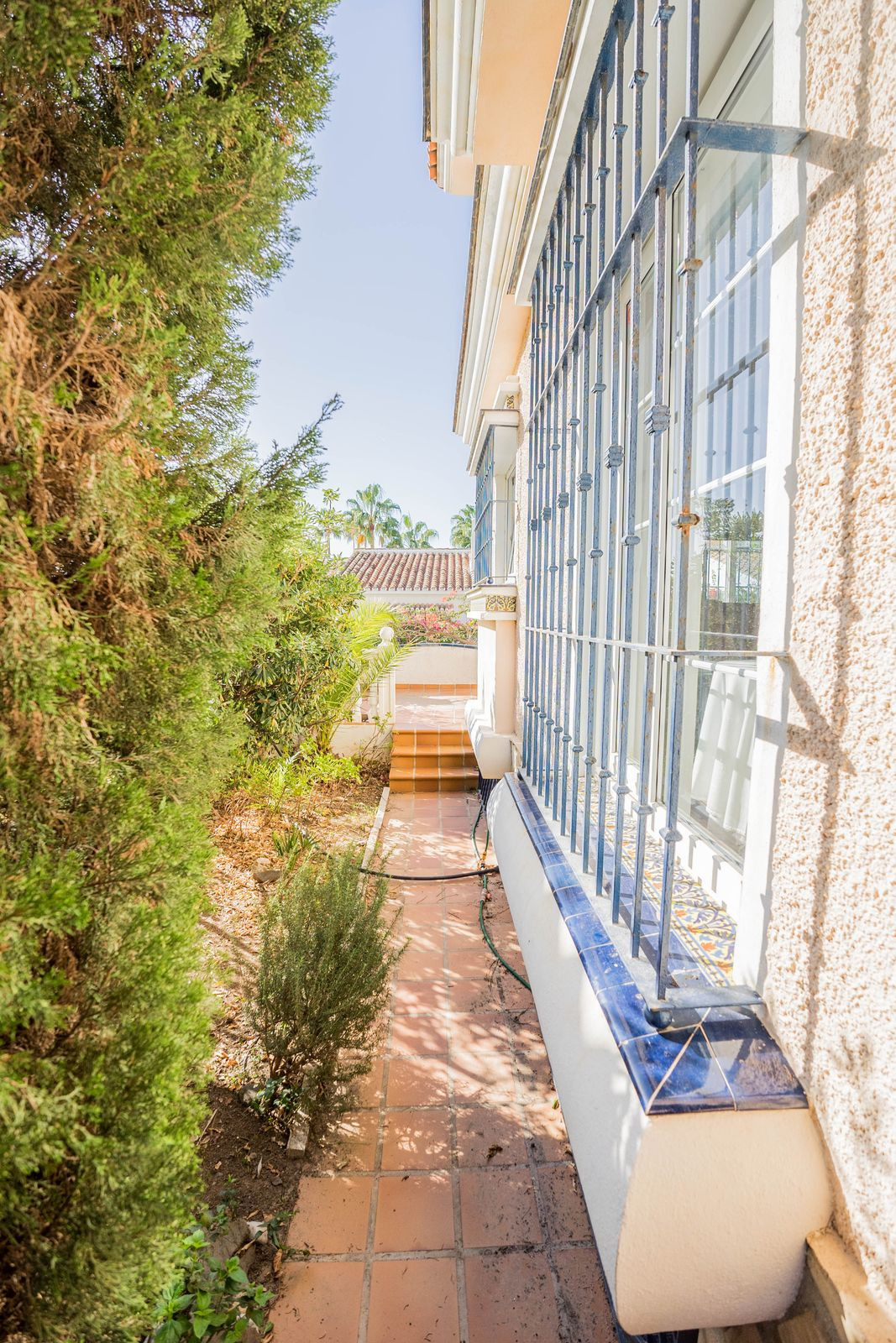 3 Bed Townhouse for sale in Fuengirola Costa Del Sol, Málaga, Spain