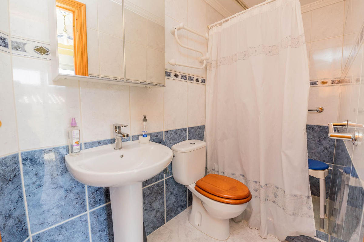 3 Bed Townhouse for sale in Fuengirola Costa Del Sol, Málaga, Spain