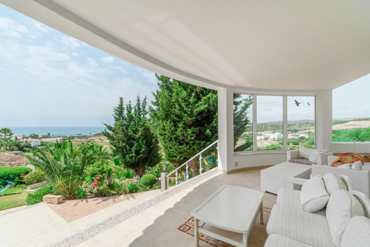 5 Bed Townhouse for sale in Estepona Costa Del Sol, Málaga, Spain