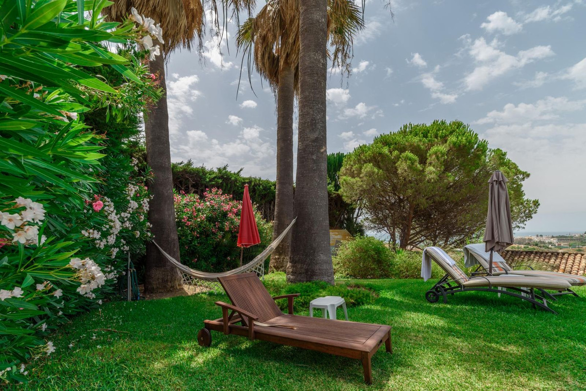5 Bed Townhouse for sale in Estepona Costa Del Sol, Málaga, Spain