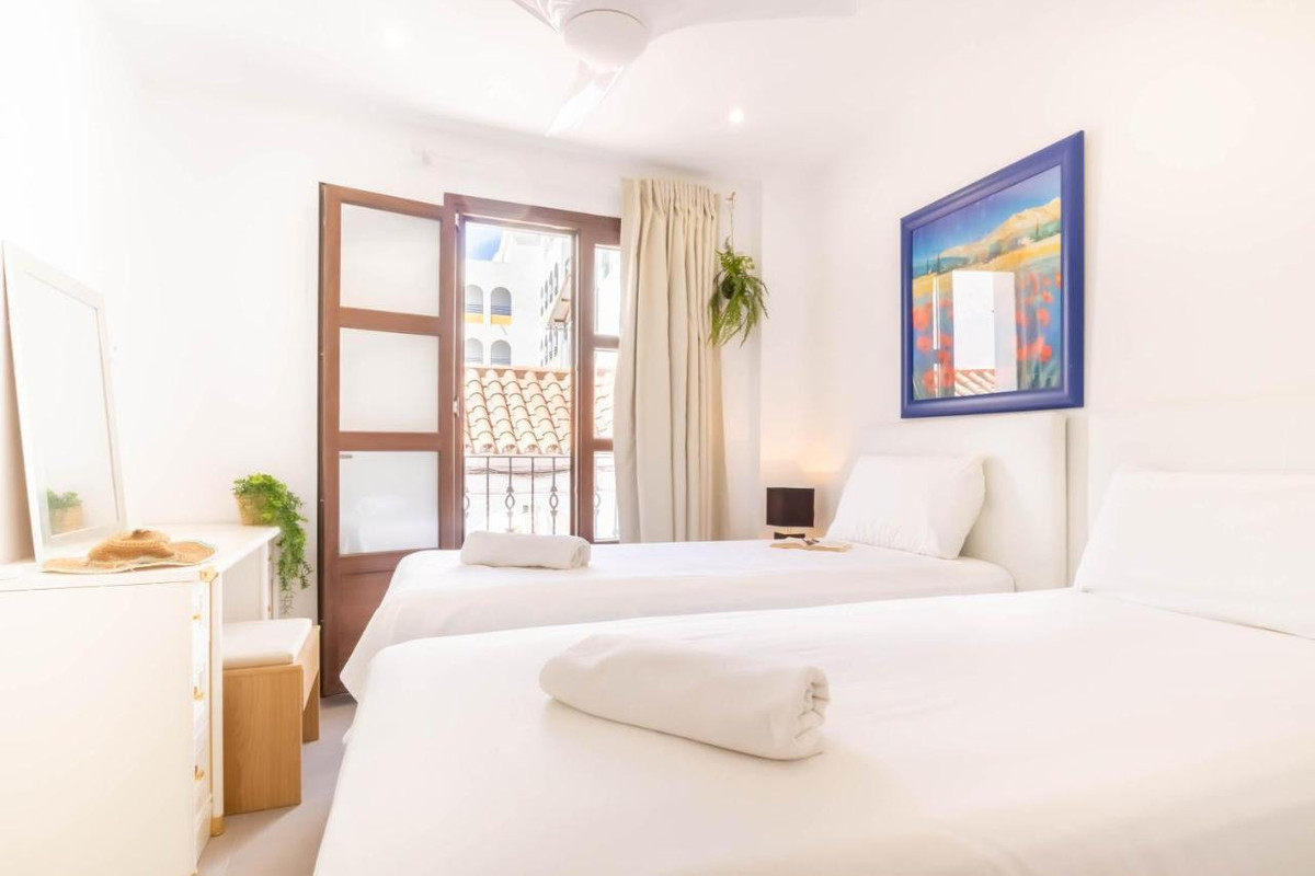3 Bed Townhouse for sale in Marbella Costa Del Sol, Málaga, Spain