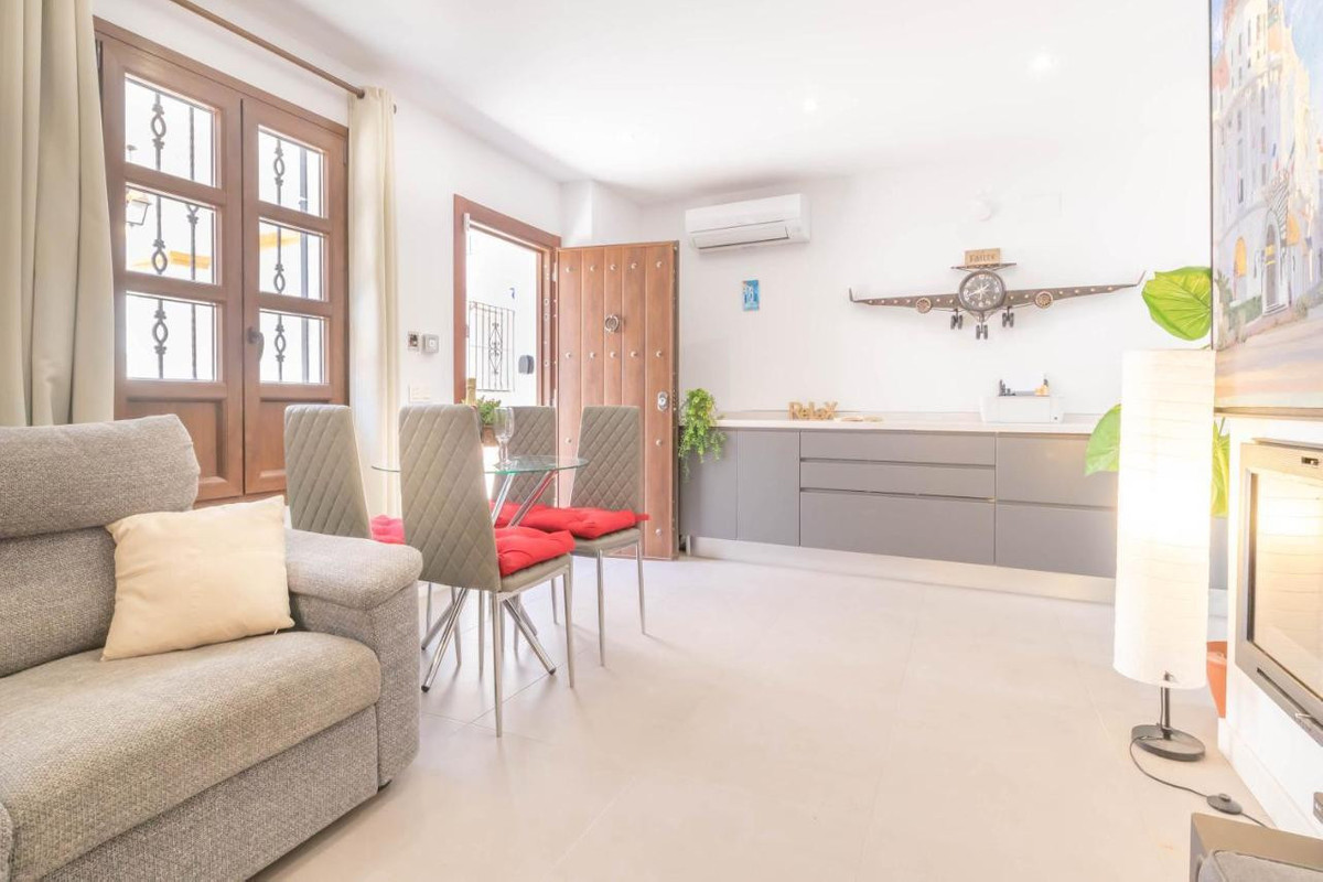 3 Bed Townhouse for sale in Marbella Costa Del Sol, Málaga, Spain