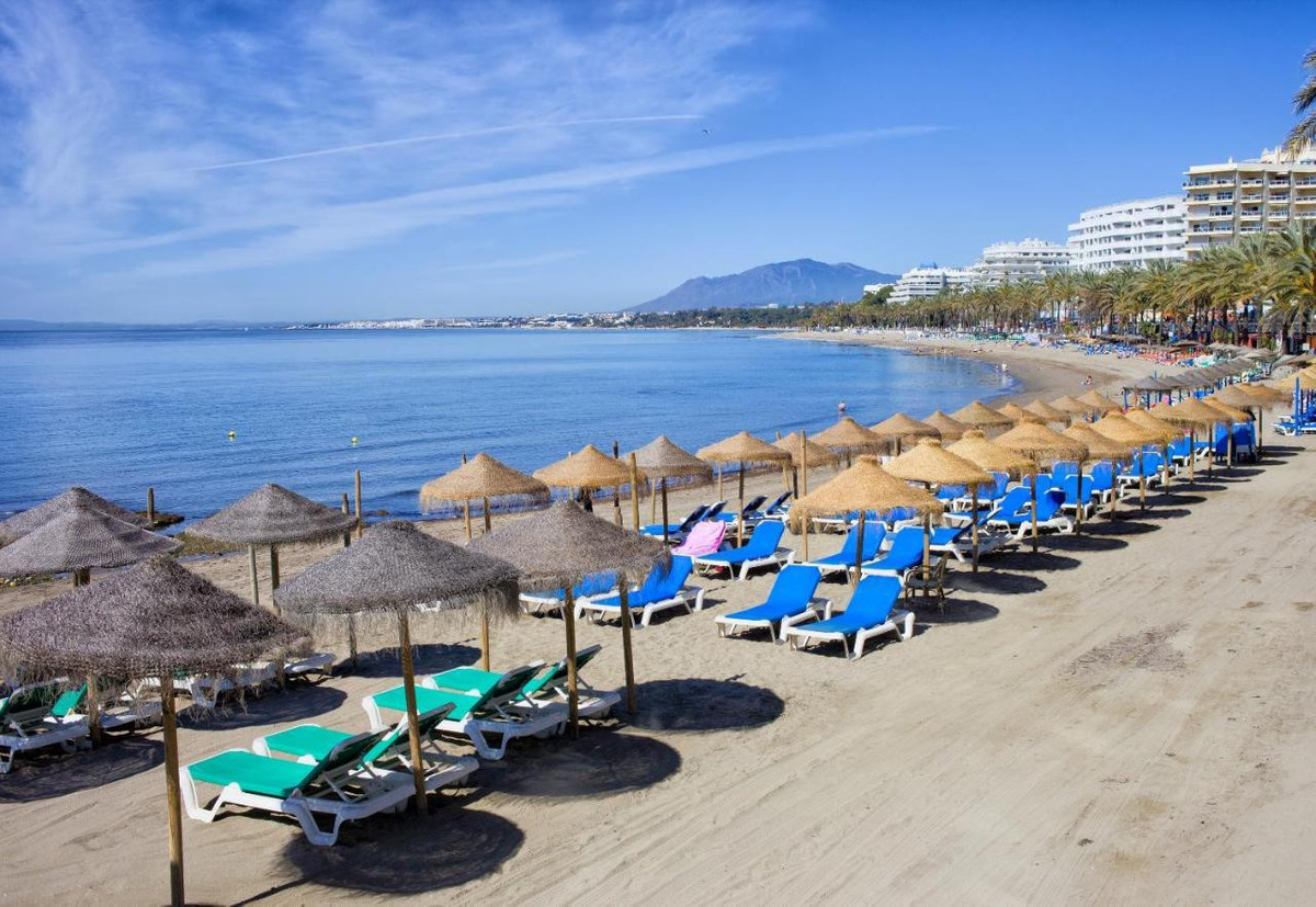 3 Bed Townhouse for sale in Marbella Costa Del Sol, Málaga, Spain