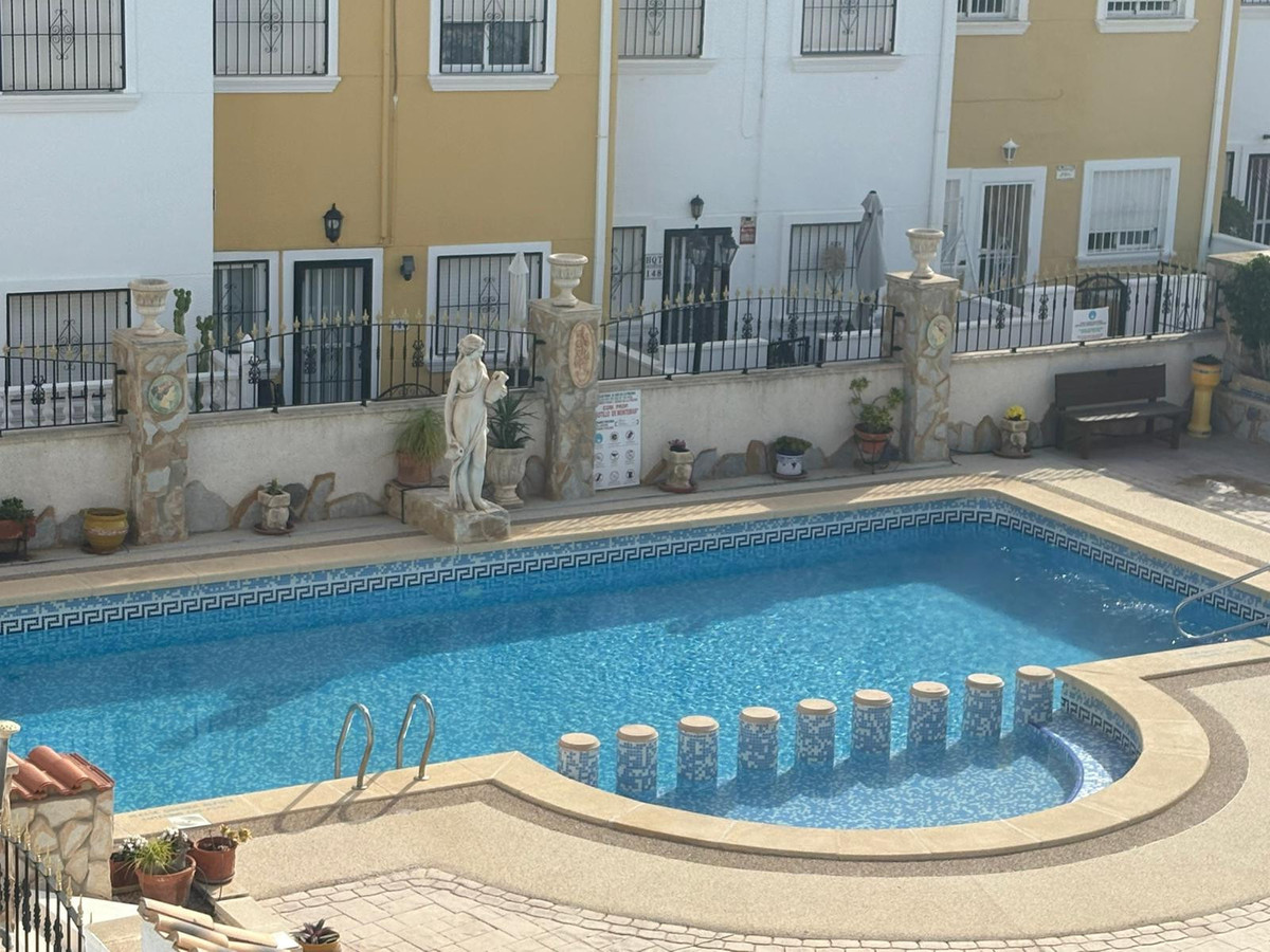 3 Bed Townhouse for sale in Algorfa Costa Blanca, Alicante, Spain