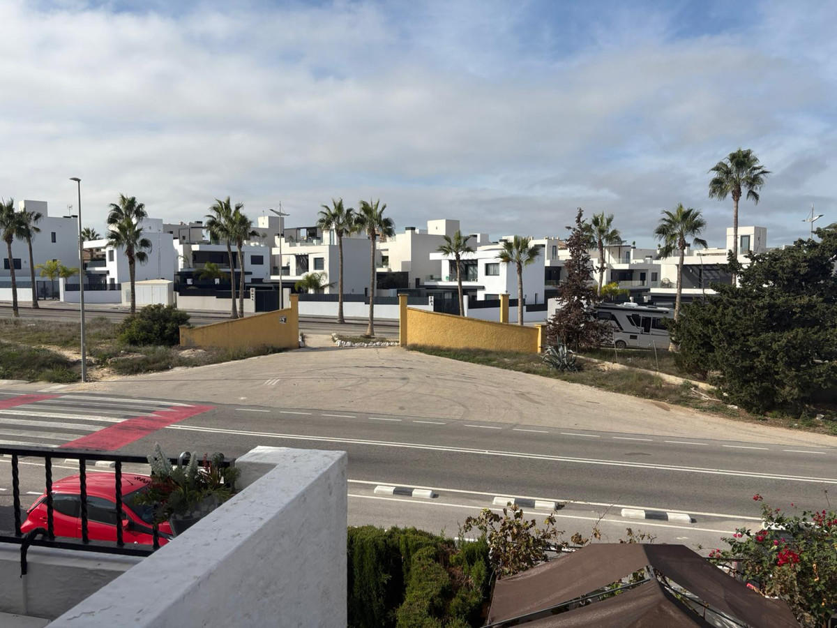 3 Bed Townhouse for sale in Algorfa Costa Blanca, Alicante, Spain