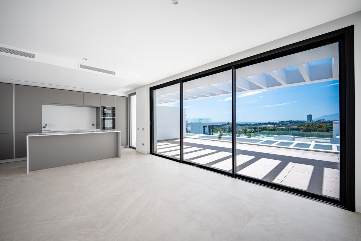 2 Bed Apartment for sale in Marbella Costa Del Sol, Málaga, Spain