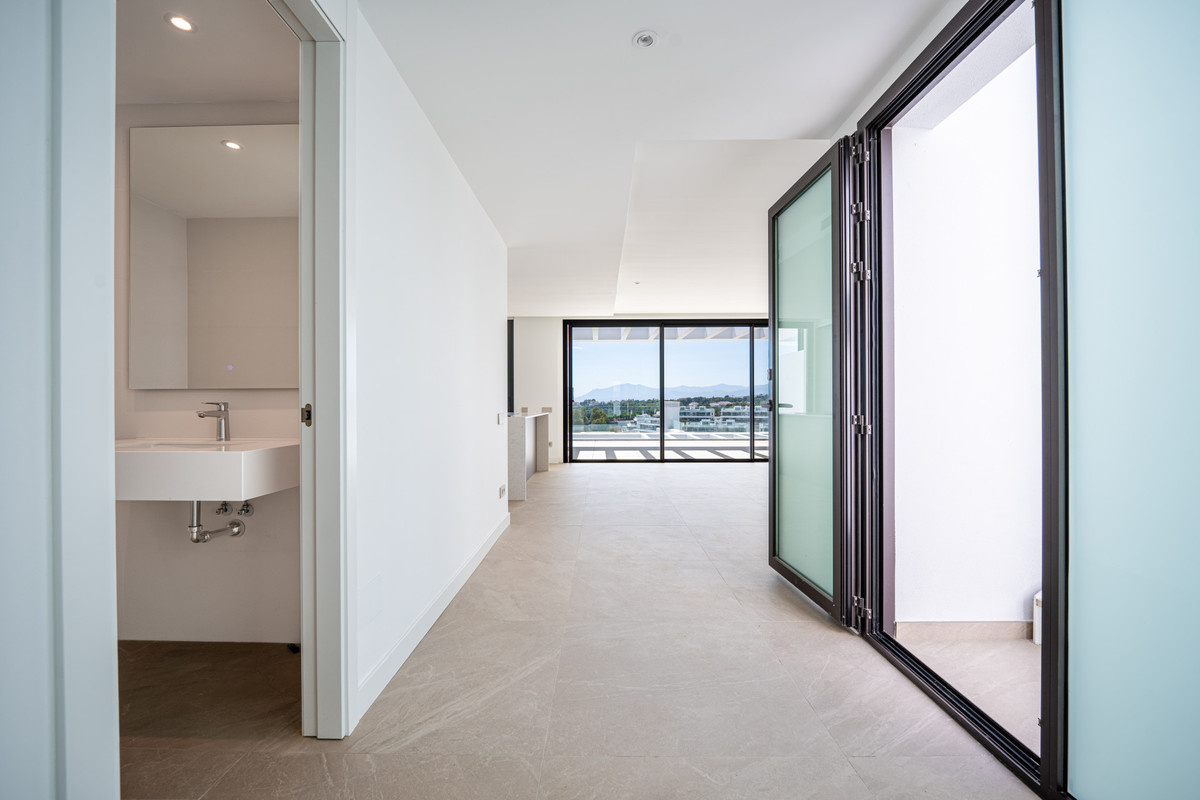 2 Bed Apartment for sale in Marbella Costa Del Sol, Málaga, Spain