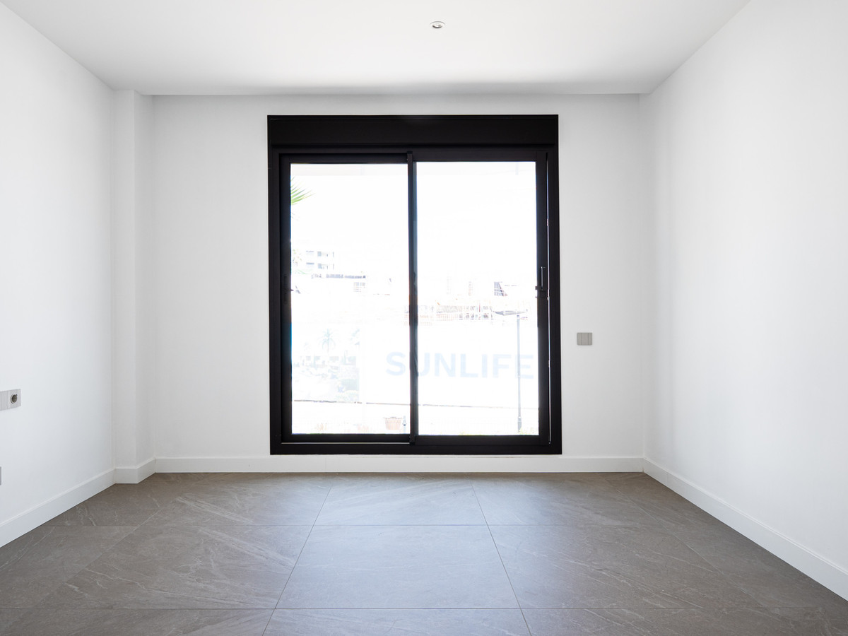 2 Bed Apartment for sale in Marbella Costa Del Sol, Málaga, Spain