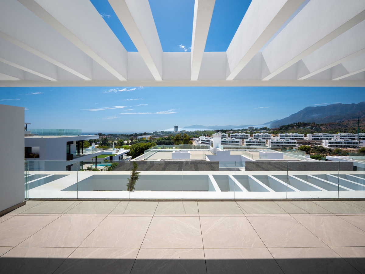 2 Bed Apartment for sale in Marbella Costa Del Sol, Málaga, Spain